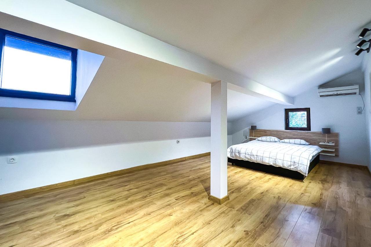 Deluxe Central Rooms Karłowo Zewnętrze zdjęcie